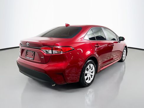 Used 2024 Toyota Corolla LE FWD image 4