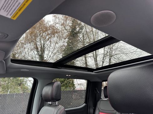 Used 2021 Ford F150 Lariat w/ Equipment Group 502A High image 10