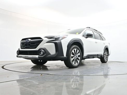 Certified 2025 Subaru Outback Limited AWD/4WD image 32