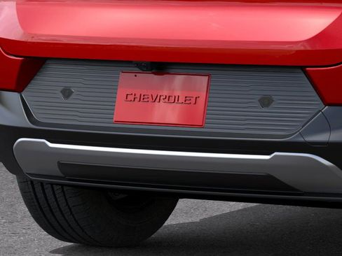 New 2025 Chevrolet Equinox EV LT image 14