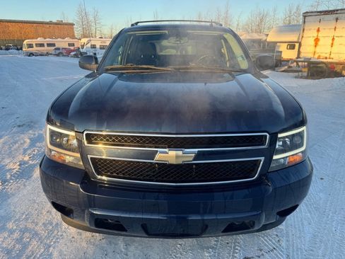 Used 2011 Chevrolet Avalanche LS image 8