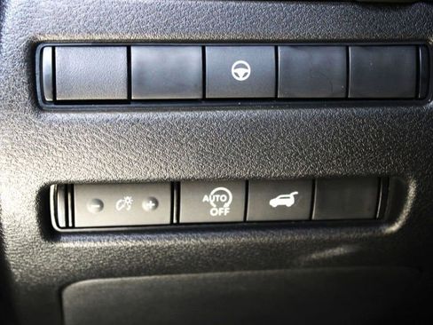 Used 2026 Nissan Rogue SV w/ Cold Weather Package FWD image 31