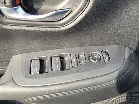 Used 2024 Honda HR-V LX image 16