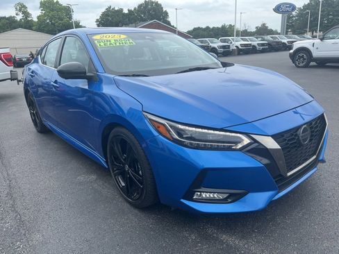 Used 2023 Nissan Sentra SR w/ SR Premium Package image 6