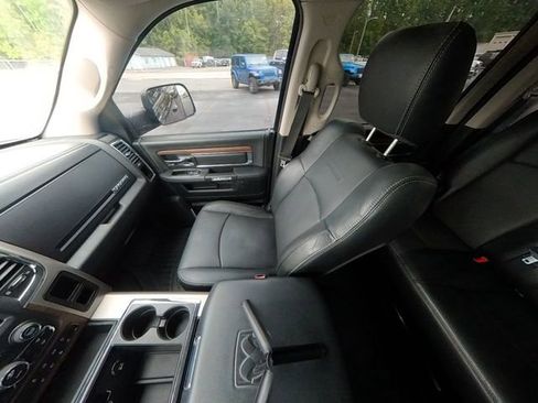 Used 2015 RAM 2500 Laramie AWD/4WD image 33