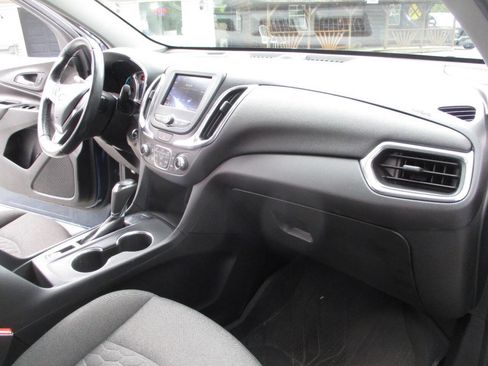 Used 2020 Chevrolet Equinox LT AWD/4WD image 27