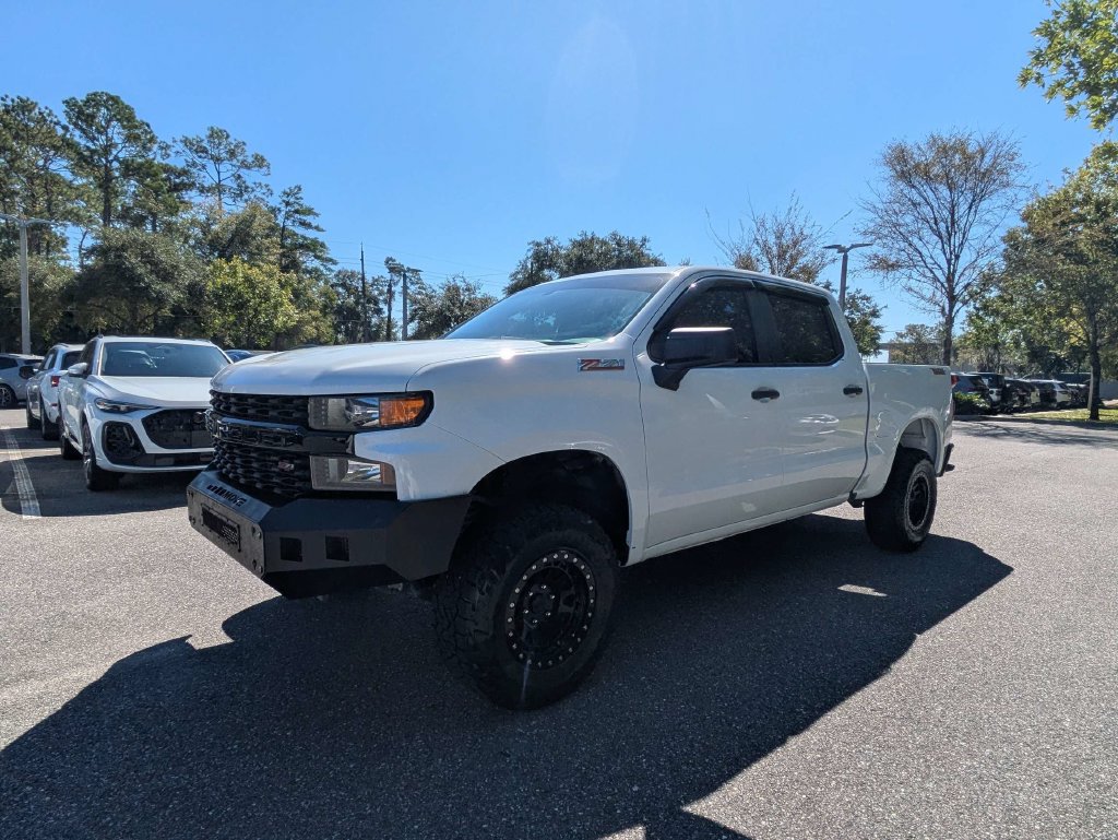 Used 2019 Chevrolet Silverado 1500 Custom Trail Boss w/ Custom Convenience Package AWD/4WD image 11