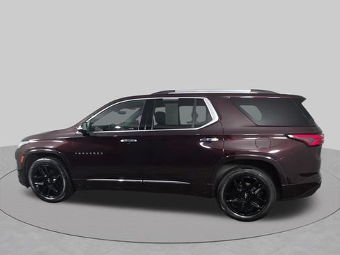 Used 2022 Chevrolet Traverse Premier w/ LPO, Floor Liner Package AWD/4WD image 7