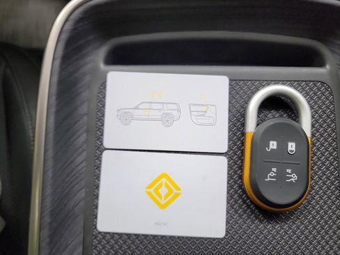 Used 2024 Rivian R1S Adventure image 29