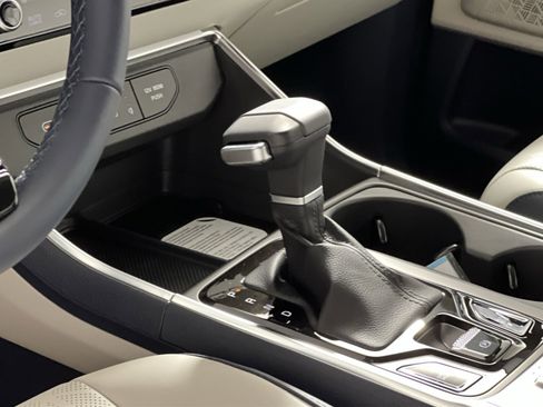 New 2026 Kia Carnival EX FWD image 20