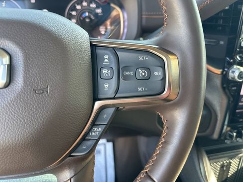 Used 2025 RAM 3500 Longhorn image 22