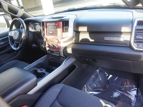 Used 2019 RAM 1500 Big Horn AWD/4WD image 6