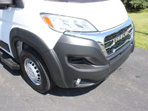 Used 2025 RAM ProMaster 2500 w/ U-Haul Equipment Group FWD image 4