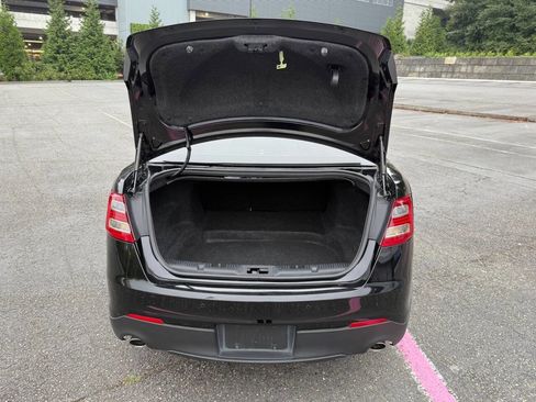 Used 2018 Ford Taurus SEL w/ Equipment Group 201A image 8