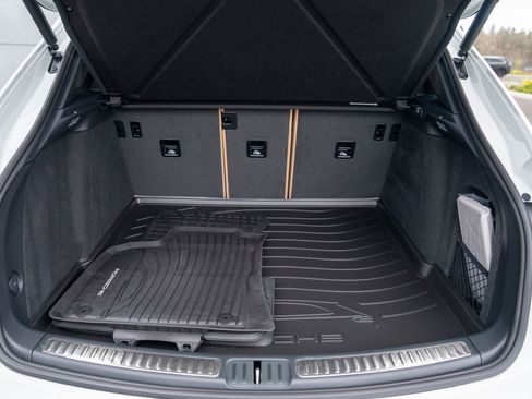 New 2026 Porsche Macan S AWD/4WD image 28