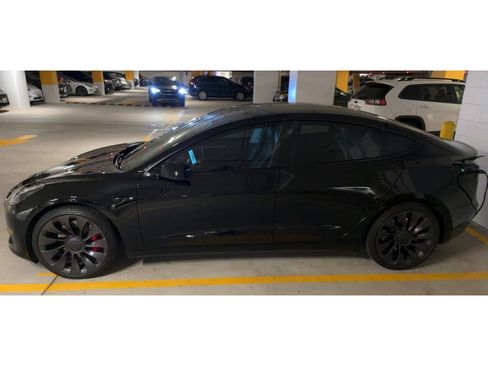 Used 2021 Tesla Model 3 Performance AWD/4WD image 2