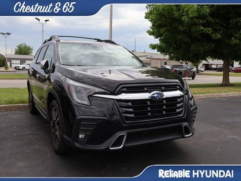 Used 2023 Subaru Ascent Touring AWD/4WD image 3