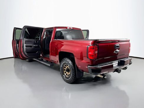 Used 2017 Chevrolet Silverado 1500 LT w/ All Star Edition AWD/4WD image 20
