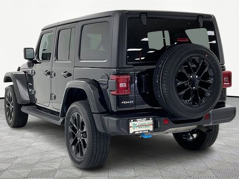 Used 2023 Jeep Wrangler Unlimited Sahara image 4