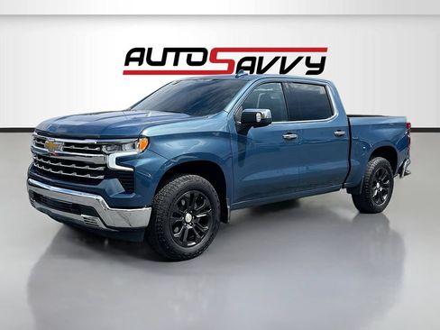 Used 2024 Chevrolet Silverado 1500 LTZ AWD/4WD image 3