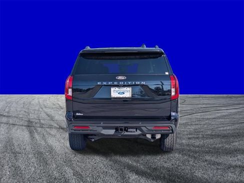 Certified 2027 Ford Expedition Active RWD image 5