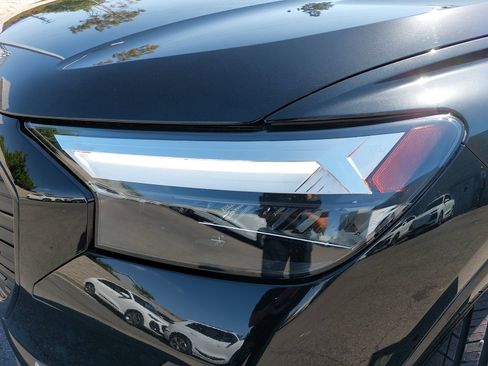 Used 2022 Audi Q4 e-tron Premium Plus AWD/4WD image 35