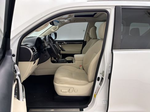 Certified 2023 Lexus GX 460 Premium AWD/4WD image 5