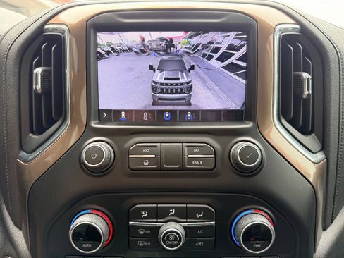 Used 2022 Chevrolet Silverado 3500 High Country w/ Z71 Off-Road Package AWD/4WD image 27