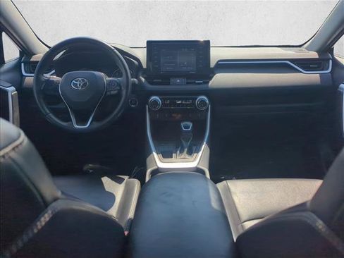Used 2020 Toyota RAV4 XLE Premium AWD/4WD image 22