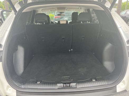 Used 2022 Ford Escape SEL w/ Technology Package FWD image 33