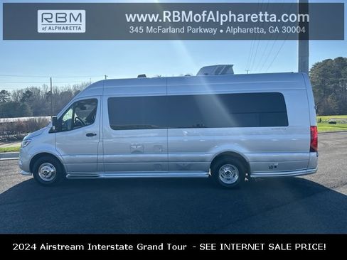 New 2022 Mercedes-Benz Sprinter 3500 image 6