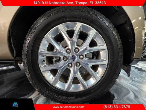 Used 2020 Ford Expedition XLT w/ Equipment Group 202A RWD image 35
