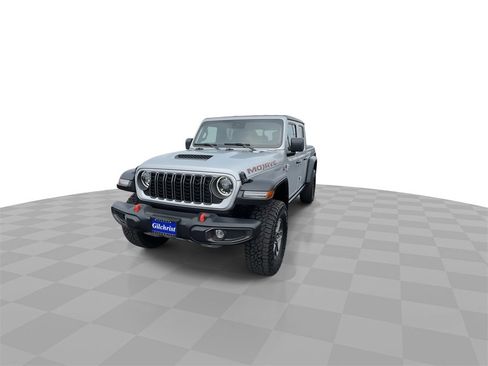 Used 2024 Jeep Gladiator Mojave w/ Safety Group image 3