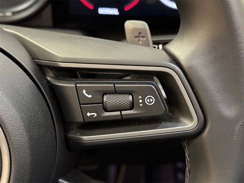 Used 2022 Porsche 911 Targa 4S image 21