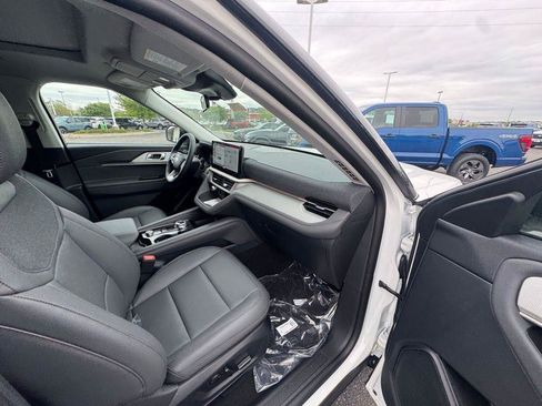 New 2026 Ford Explorer Active w/ Active Comfort Package AWD/4WD image 19