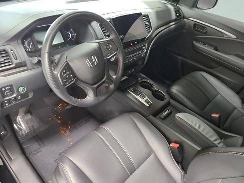 Used 2023 Honda Passport TrailSport image 26