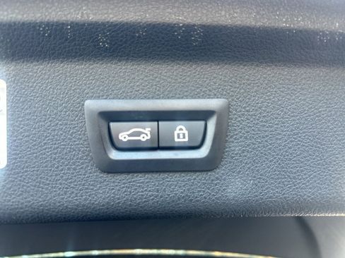 Used 2018 BMW 330i Gran Turismo xDrive 330i xDrive image 11