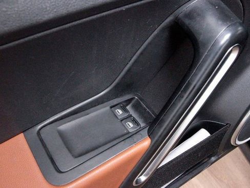 Used 2016 Volkswagen Beetle 1.8T Classic image 17