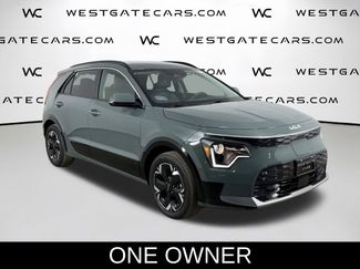 Used 2023 Kia Niro Wind w/ Wind Preserve Package video 2