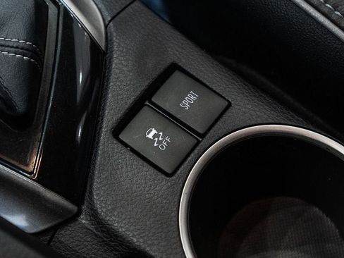 Used 2016 Toyota Corolla S image 18