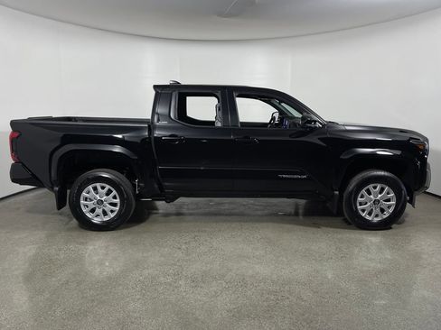 New 2026 Toyota Tacoma SR5 image 2