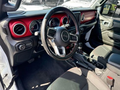 Used 2022 Jeep Wrangler Unlimited Rubicon w/ Steel Bumper Group AWD/4WD image 11