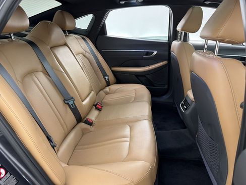 Used 2020 Hyundai Sonata Limited w/ Cargo Package FWD image 33