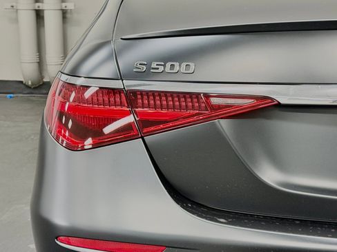 Used 2024 Mercedes-Benz S 500 4MATIC image 13