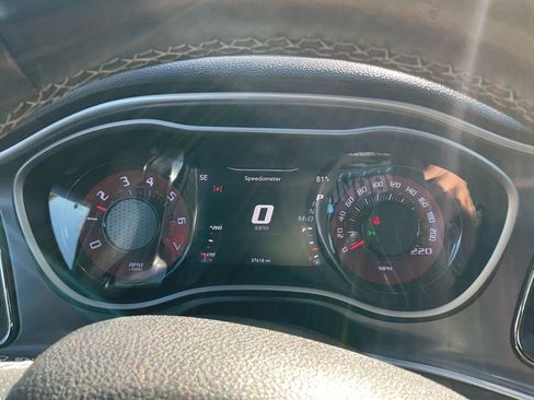 Used 2019 Dodge Challenger SRT Hellcat Redeye image 18