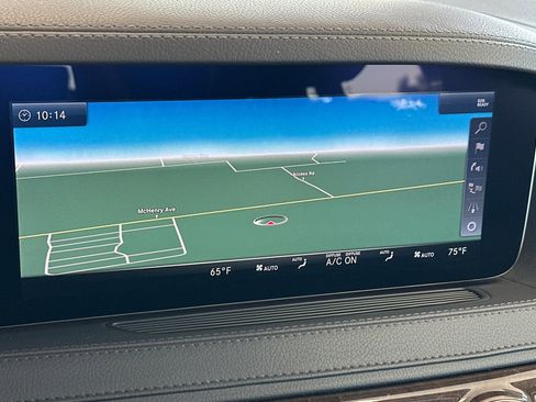 Used 2018 Mercedes-Benz S 560 Sedan image 18