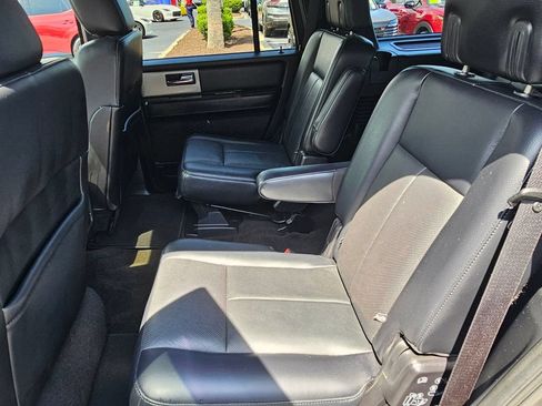 Used 2017 Ford Expedition Limited w/ Equipment Group 301A AWD/4WD image 13