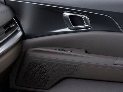 New 2026 Kia Carnival FWD image 25