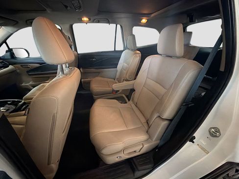 Used 2016 Honda Pilot Elite image 30