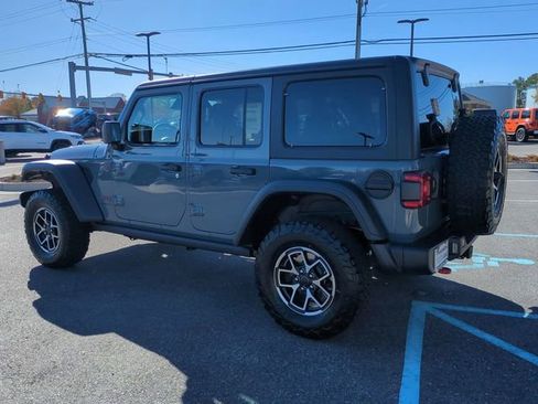 New 2026 Jeep Wrangler Unlimited Rubicon AWD/4WD image 6